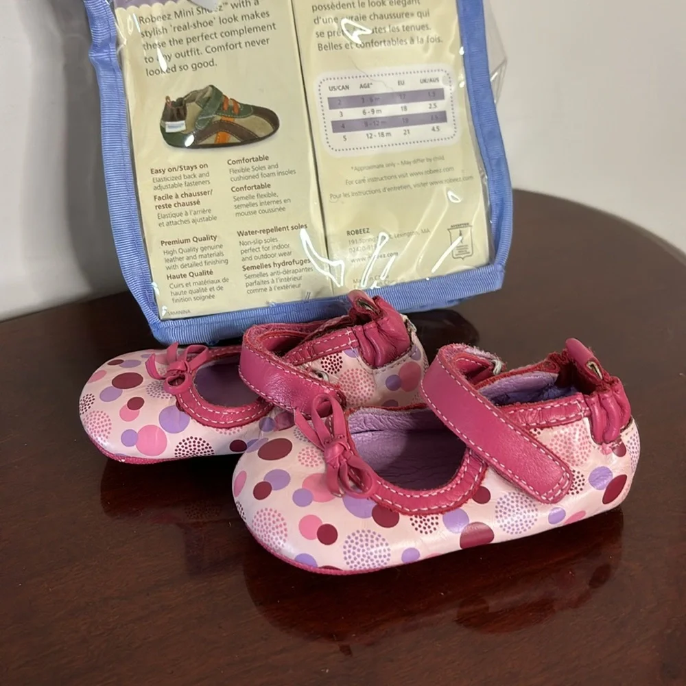 Robeez fireworks, MJ, pastel pink girls, mini shoes, size 2